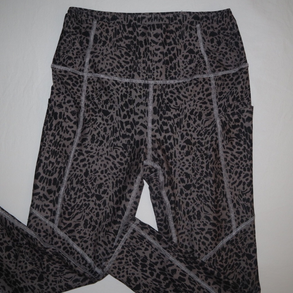 3/$25 💓 Flexure Body Wear Leggings